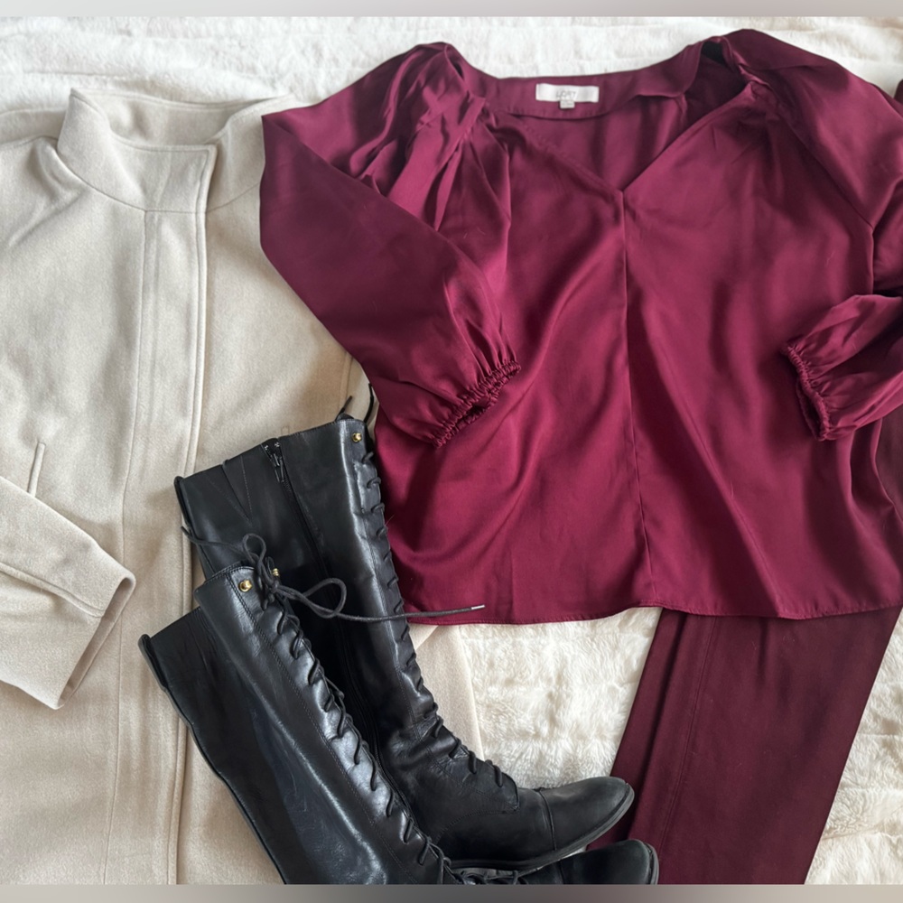 LOFT Deep Burgundy V-neck Blouse. EUC. Size L